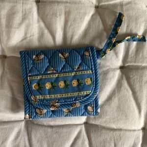 Vera Bradley bee pattern tri fold wallet